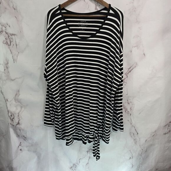 Torrid T Shirt Women 3 3X Black White Striped Tee Top Long Tunic Tie Knot Super - Picture 1 of 10